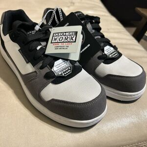 Skechers Men's Black and Gray Sneakers